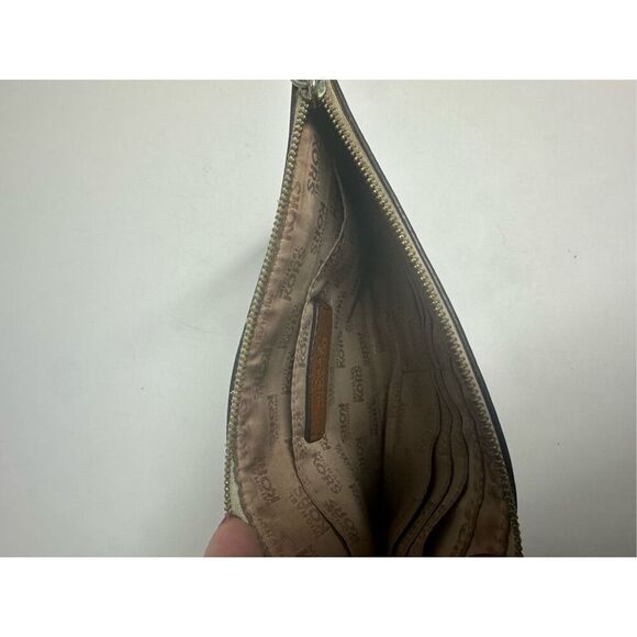 Michael Kors Fulton Vanilla Signature Large Zip Clutch Wristlet Purse See Notes - Picture 6 of 16